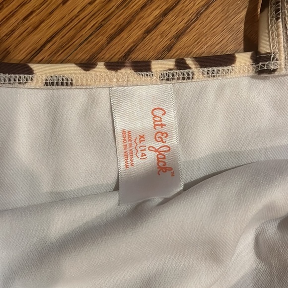 Cat & Jack Girl’s Leopard One Piece Size XL (14) - Picture 3 of 4